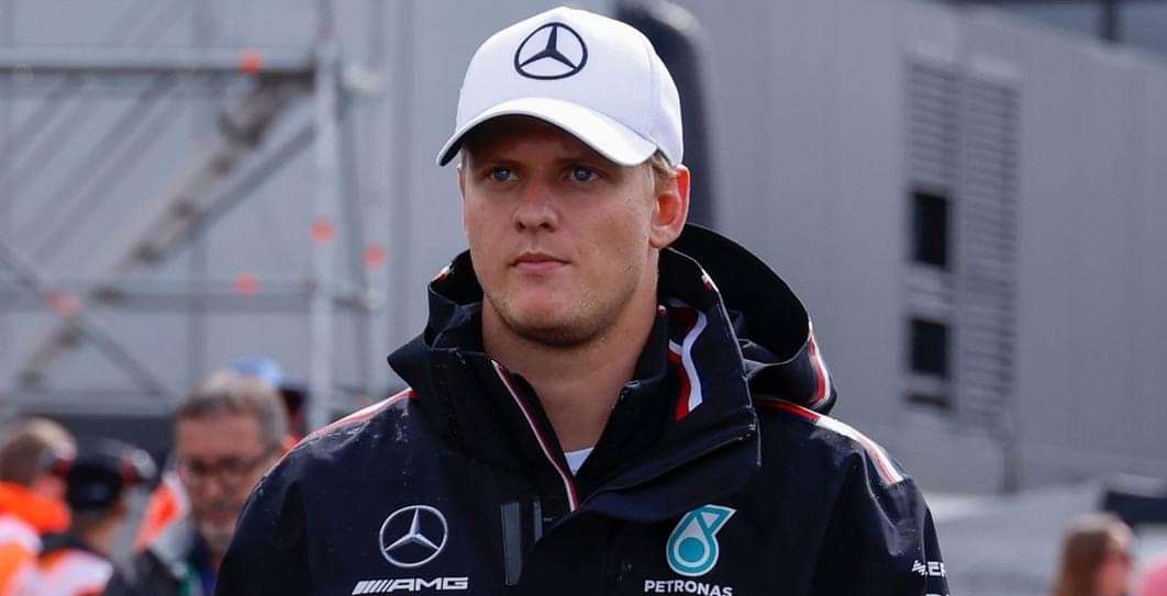 Mick Schumacher concedes his failure in his attempt to return to Formula One by changing career.