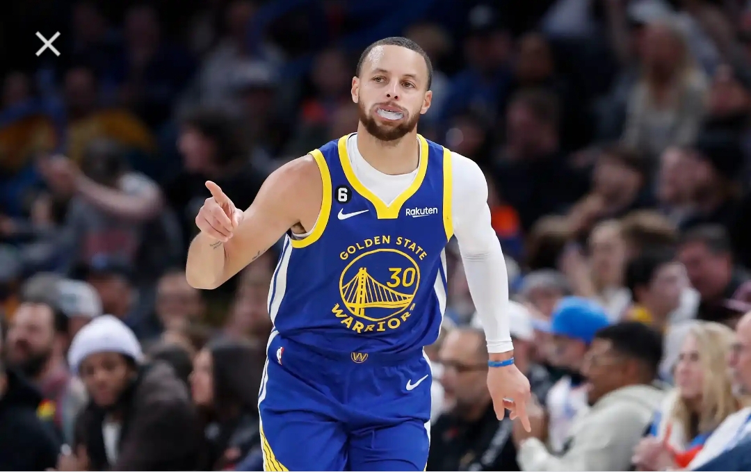 Steph Curry Reveals Message to Scott Foster After Chris Paul Ejection