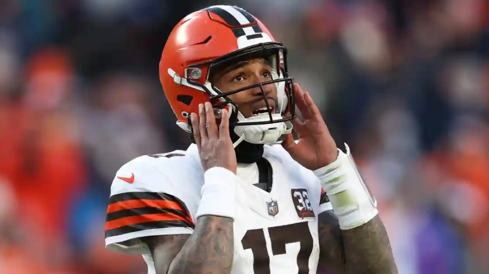 Browns Provide Two-Word Update on QB Situation at the Start