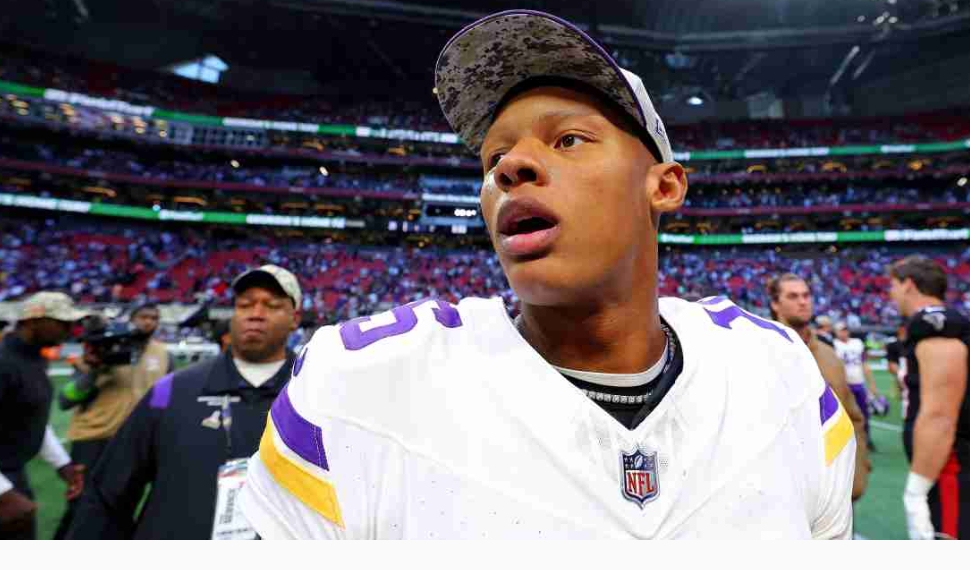 Josh Dobbs Will Possibly Return for the Vikings After Bye Week, An Insider Says