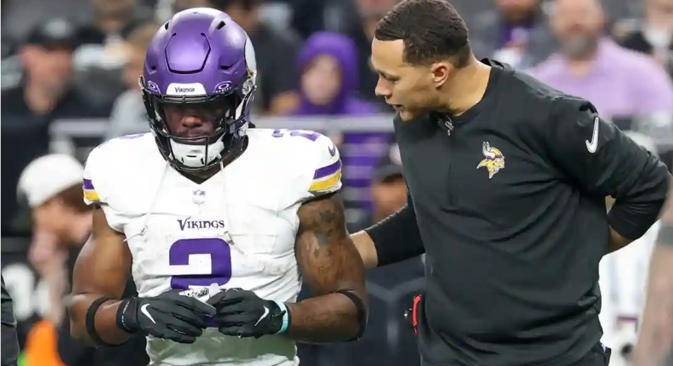 Urgent: Vikings Urged to Sign Super Bowl RB to Replace Injured Mattison