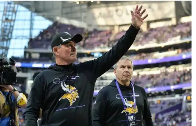 NEWS GIST: Former Vikings coach Mike Zimmer preparing to return to coaching