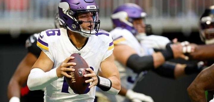 Vikings benching Nick Mullens: Jaren Hall, a rookie, will start the crucial Week 17 game against the Packers.