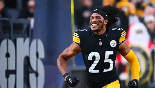 Exclusive: Veteran Safety Sounds Off on Playing for the Steelers