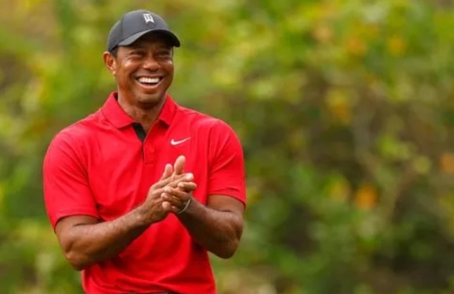 Tiger Woods turned a new page in his career, becoming the king of golf even without competition.