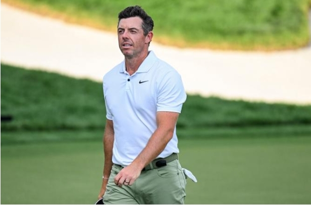 Rory McIlroy believes that the PGA Tour needs to become more competitive by reducing the number of available playing spots.