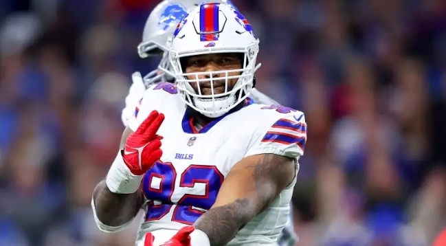 DaQuan Jones, Bills’ Defensive Tackle, Releases Brief Statement Regarding His Future in Buffalo