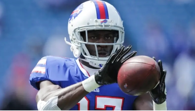 Exclusive; Ex-Bills Cornerback Visiting NFC Contender After Surprise Release