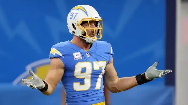 Blockbuster Bills Trade Proposal Sends $135 Million Edge Rusher to Buffalo