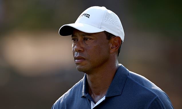 Tiger Woods told to RETIRE by golf legend