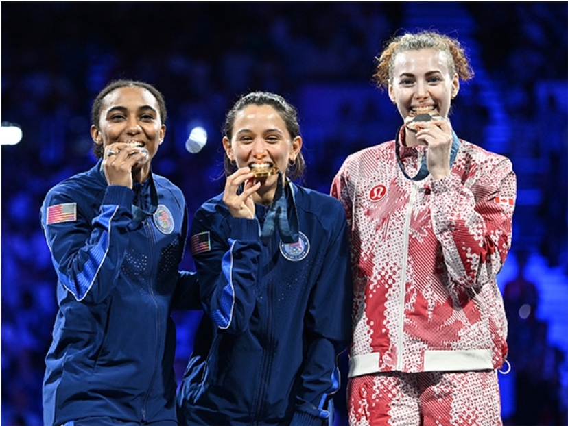 Lexington fencer Lee Kiefer wins second consecutive Olympic gold medal