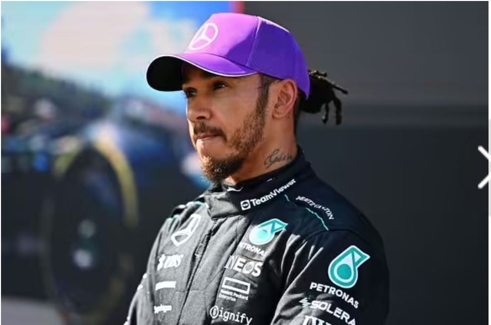 Mercedes engineer allegedly sent “unnecessary” message to Lewis Hamilton