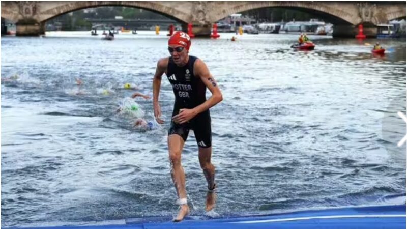 Beth Potter wins Olympic medal for Team GB after thrilling triathlon battle