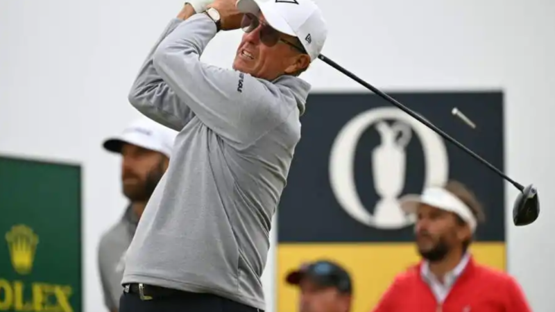 Paul Ellis/AFP via Getty ImagesPhil Mickelson vows to “walk away” from LIV Golf team if issues aren’t resolvedDric Sam