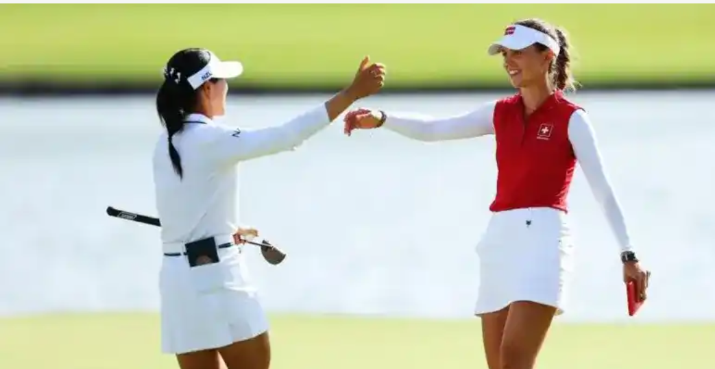 Lydia Ko of New Zealand and Morgana Metro of Switzerland are tied at 9 under par heading into the final day of the women’s golf tournament after an action-packed third day at Le Golf National.