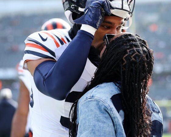 Simone Biles Kisses Husband Jonathan Owens on Sidelines Before Bears Game Against the Vikings