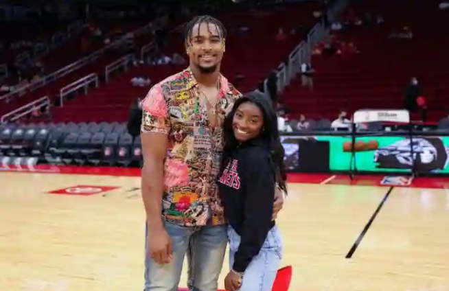 Jonathan Owens drop a bombshell statement about his relationship with Simone Biles