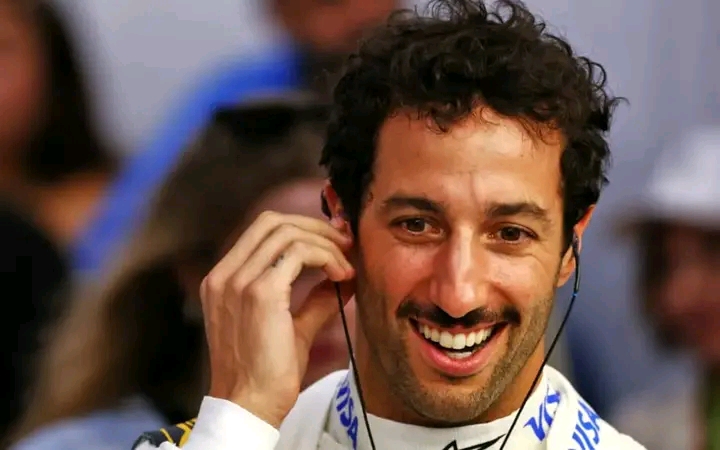 Ricciardo sends fans CRAZY with official announcement that will leave you speechless..